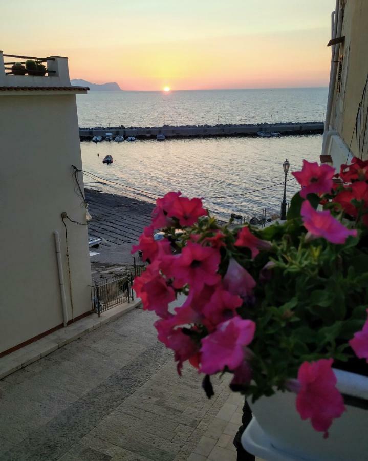 Summer Dream La Casa Sul Mare Трапето Екстериор снимка